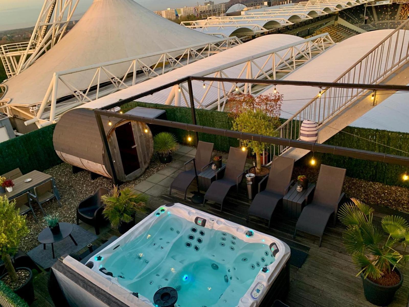 Wellness Dome Penthouse Suite Kerkrade Zewnętrze zdjęcie